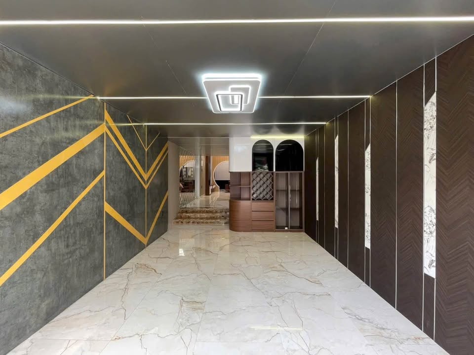 Nhà 5 tầng mặt đường Trung Lực - Hải Phòng 65m² giá 7.2 tỷ - Đầu tư sinh lời tuyệt vời!