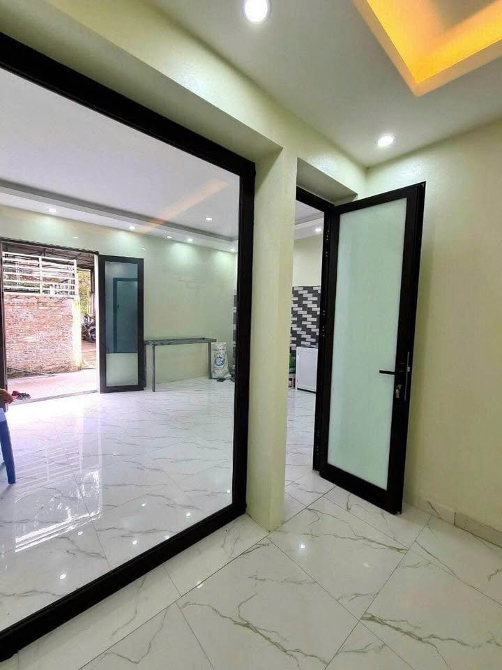 Nhà ngõ 10 Cao Xanh, Hạ Long 47m² giá 1 tỷ - Chính chủ bán gấp!