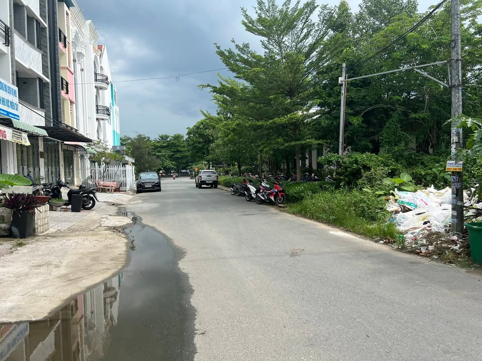 Nhà 1 trệt 3 lầu Đường Lê Tấn Quốc, Cái Răng, 78m² chỉ 5 tỷ - Đầu tư sinh lời!