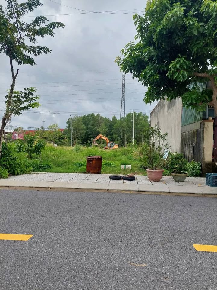 Đất nền Dãy 2 Hùng Vương, Đông Hà 133m² giá 1 tỷ - Cơ hội đầu tư hấp dẫn!