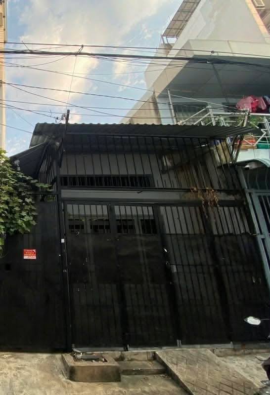 Dãy trọ đường Huỳnh Văn Nghệ, Tân Bình 97.3m² giá 8 tỷ - Đầu tư sinh lời ngay!