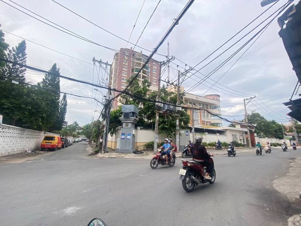 Nhà mặt tiền đường Số 3, quận 11, 56.25m² giá 13 tỷ - Đầu tư sinh lời tuyệt vời!