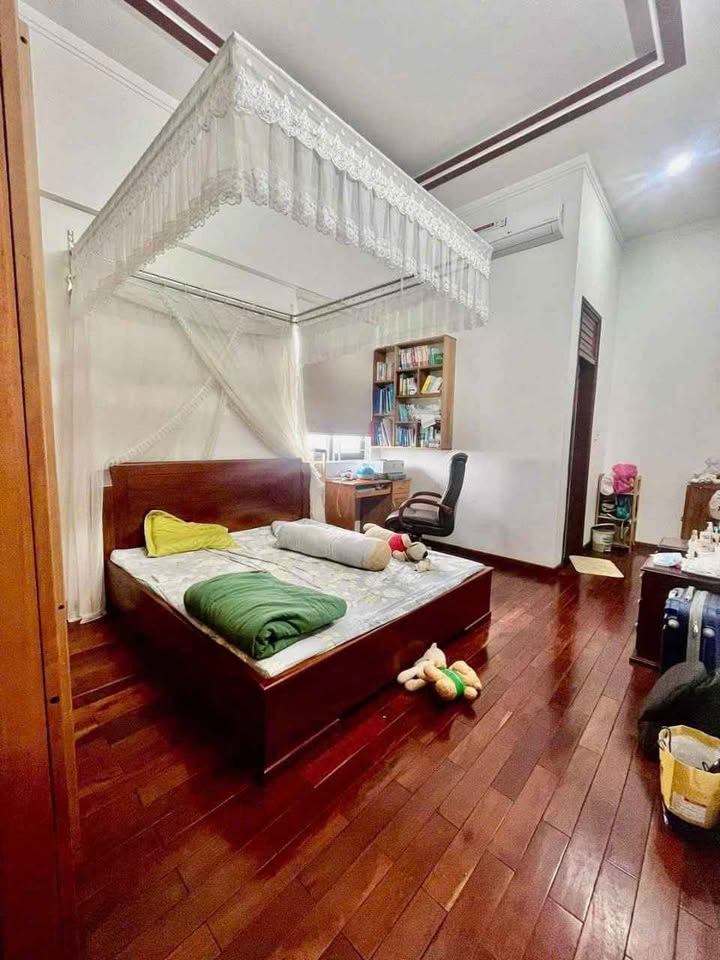 Nhà đẹp tại Hẻm 56 Trần Nhật Duật, Pleiku 205m² giá 2.35 tỷ - Chỉ dọn vào ở ngay!