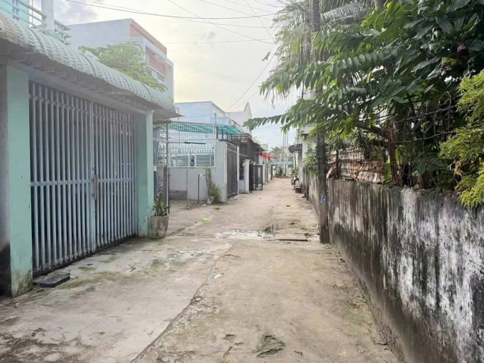 Nhà phố Trần Nam Phú, Ninh Kiều, Cần Thơ 76m² giá 2 tỷ - Sổ đỏ chính chủ