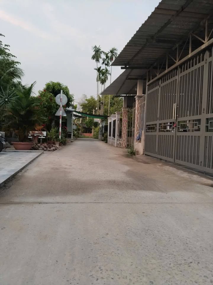 Nhà đẹp khu Thới An Đông, Bình Thủy, Cần Thơ 210m² giá 1.75 tỷ - Tiện nghi, thoáng mát!