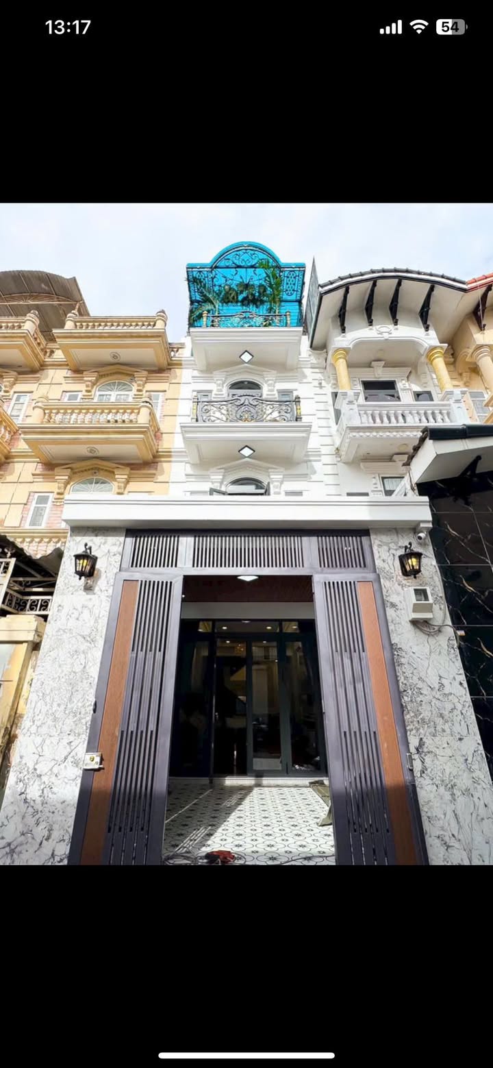 Nhà phố Tân cổ điển quận 7 68m² giá 9.1 tỷ - Sang trọng, đầy đủ nội thất cao cấp!