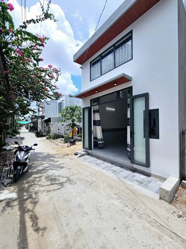 Nhà trệt lửng Võ Văn Kiệt, Cần Thơ 54m² giá 1.3 tỷ - Ô tô vào tận nhà!
