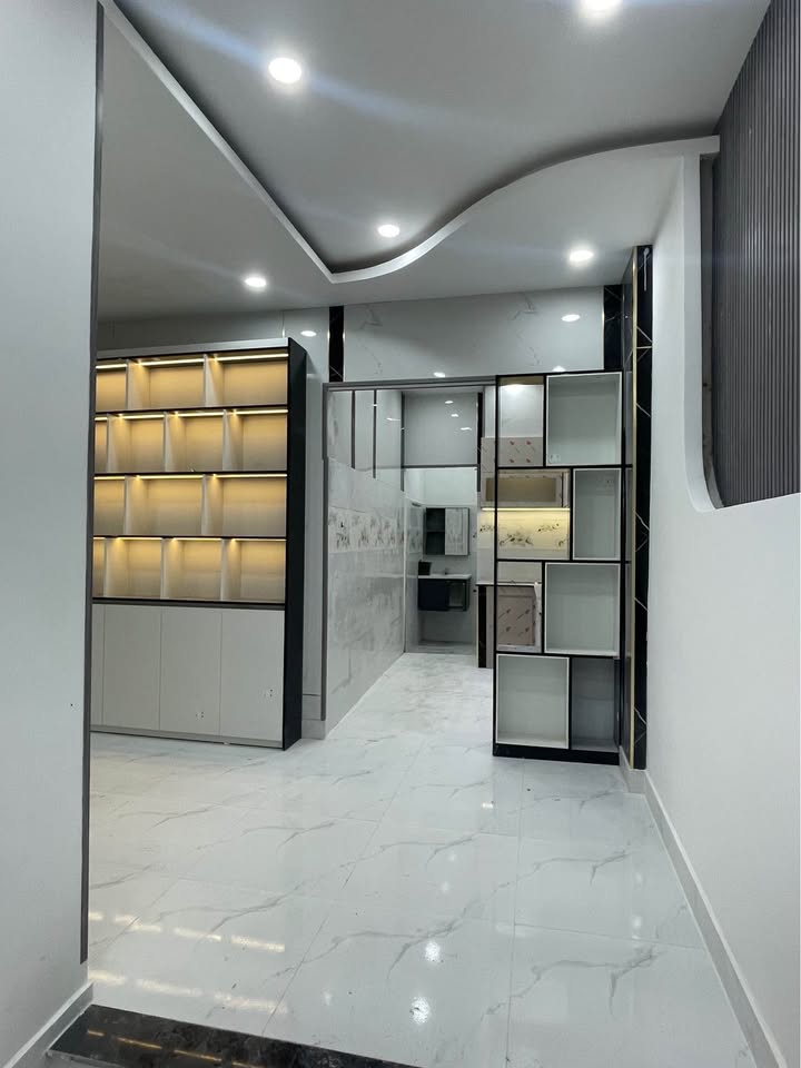 Nhà 2 tầng Đà Nẵng 65,4m² giá 4 tỷ - Full nội thất, chỉ việc vào ở!