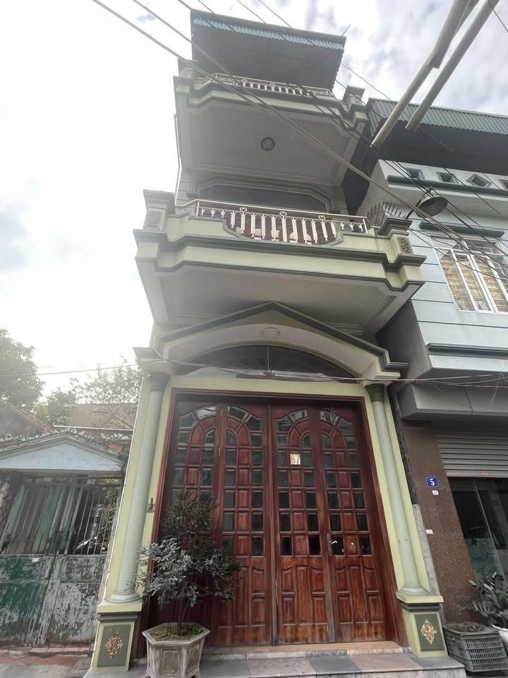 Nhà riêng tại Cẩm Đông 3 triệu/tháng - Gần trường và chợ