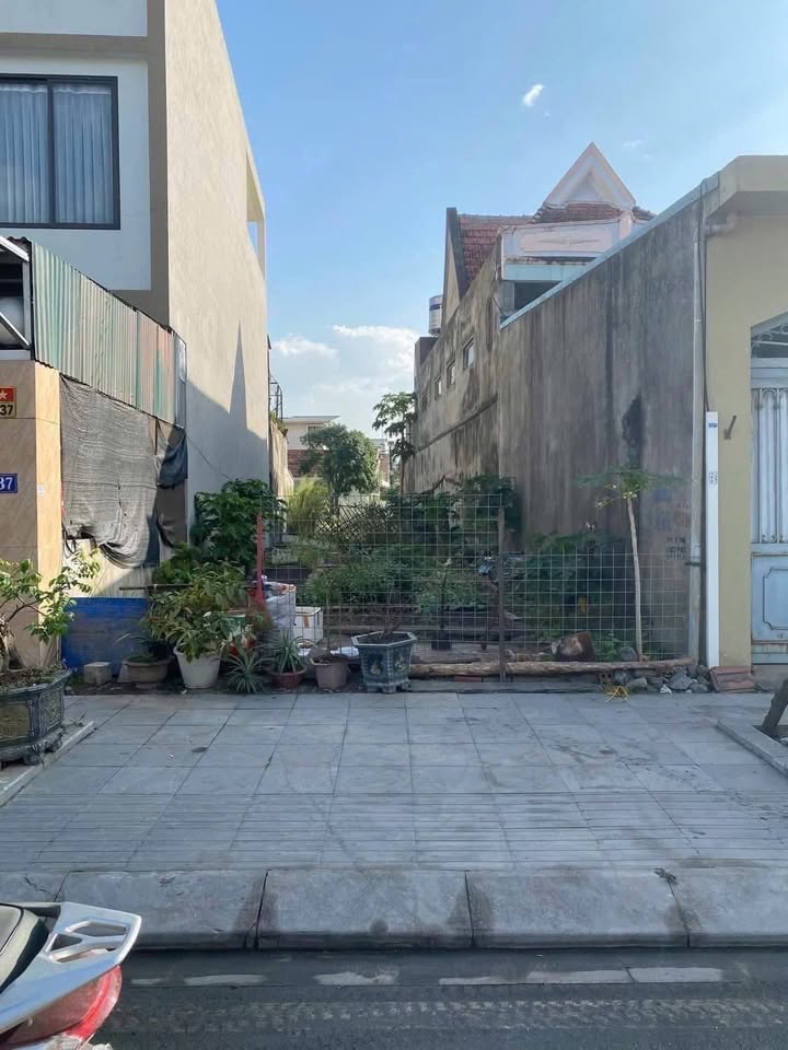 Đất mặt đường Vũng Đục Cẩm Phả 150m² giá 4.725 tỷ - Đầu tư sinh lời ngay!