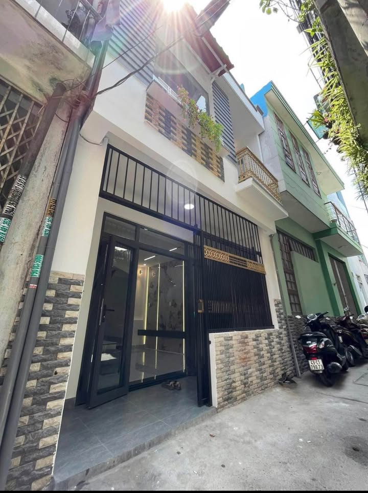 Bán nhà 2 tầng Kiệt 356 Hoàng Diệu, Hải Châu 43m² - Full nội thất, vào ở ngay!