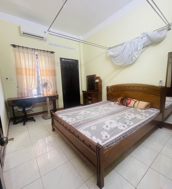 Nhà 2 tầng Hải Châu 178.4m² giá thỏa thuận - Vị trí đắc địa, tiện nghi đầy đủ!