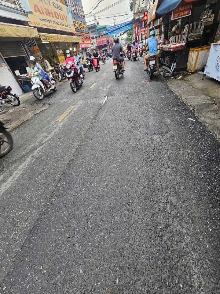 Đất nền đẹp Phan Văn Hớn, Tân Thới Nhất 348m² giá 17.5 tỷ - Cơ hội đầu tư sinh lời!