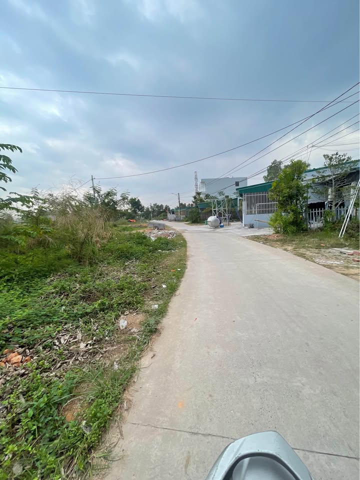 Đất nền chính chủ tại khu 6 Hải Yên, Móng Cái - Diện tích 100m², giá chỉ 1 tỷ!