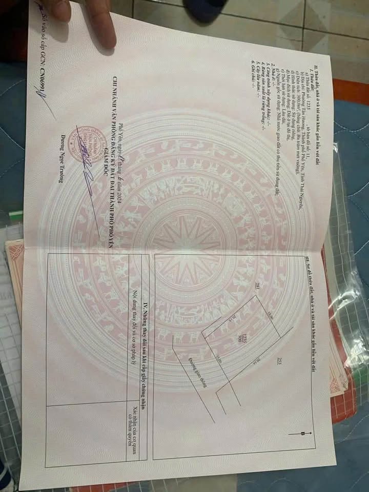 Đất thổ cư Phổ Yên 300m² giá 3.5 tỷ - Mặt tiền 15m, vị trí đẹp!