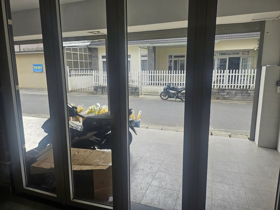 Cho thuê mặt bằng Đồng Tâm (P5) 90m² - Phù hợp làm văn phòng