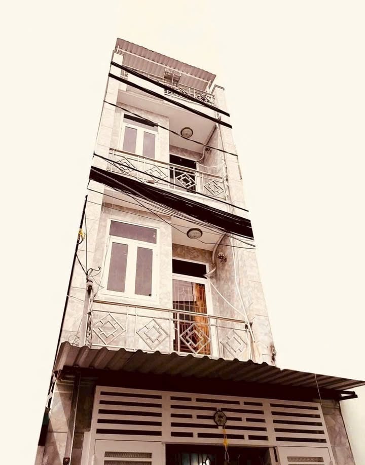 Nhà 4 tầng Tôn Đản, Quận 4, 22.5m² giá 3.999 tỷ - Chính chủ bán gấp!