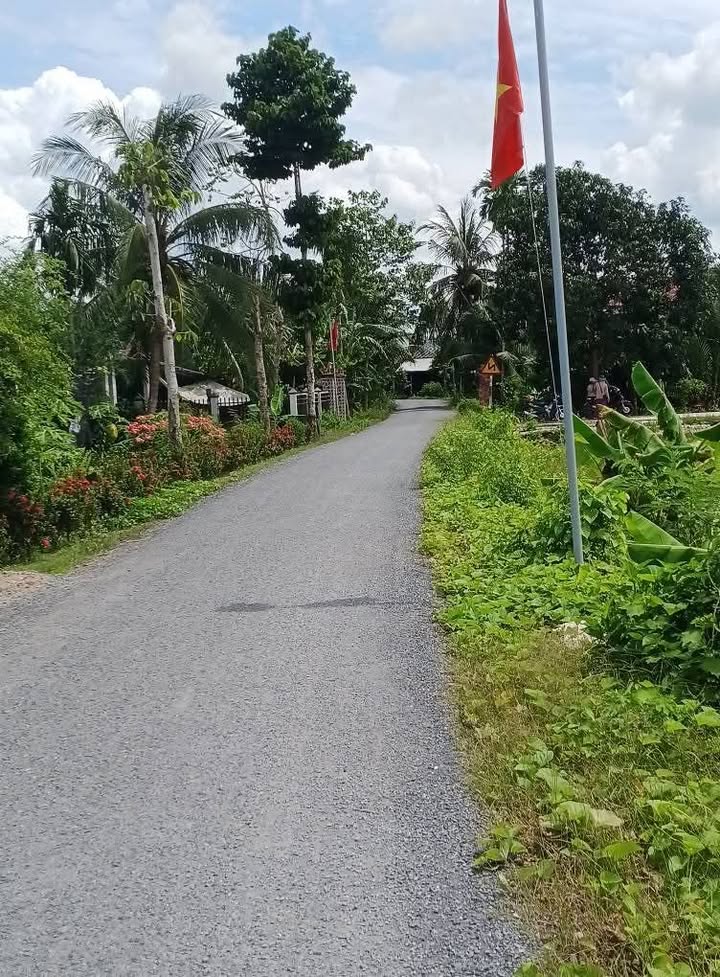 Đất nền Trà Ôn 90m² giá 180 triệu - Mặt tiền lộ nhựa xe 5 tấn