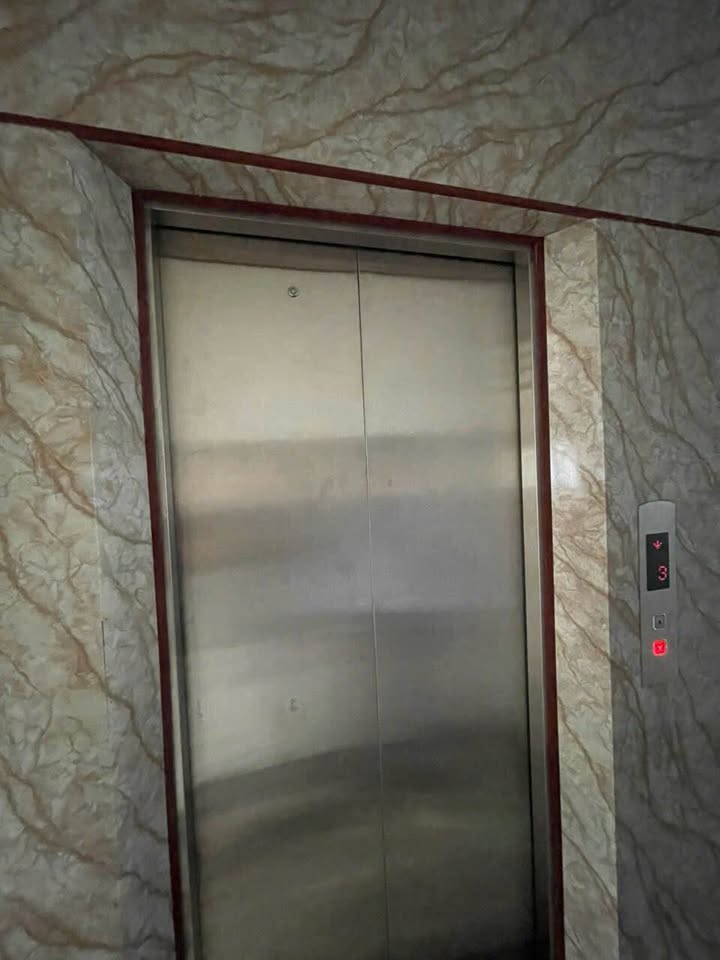 Cho thuê mặt tiền Hai Bà Trưng quận Ninh Kiều - 8 phòng riêng, thích hợp homestay!