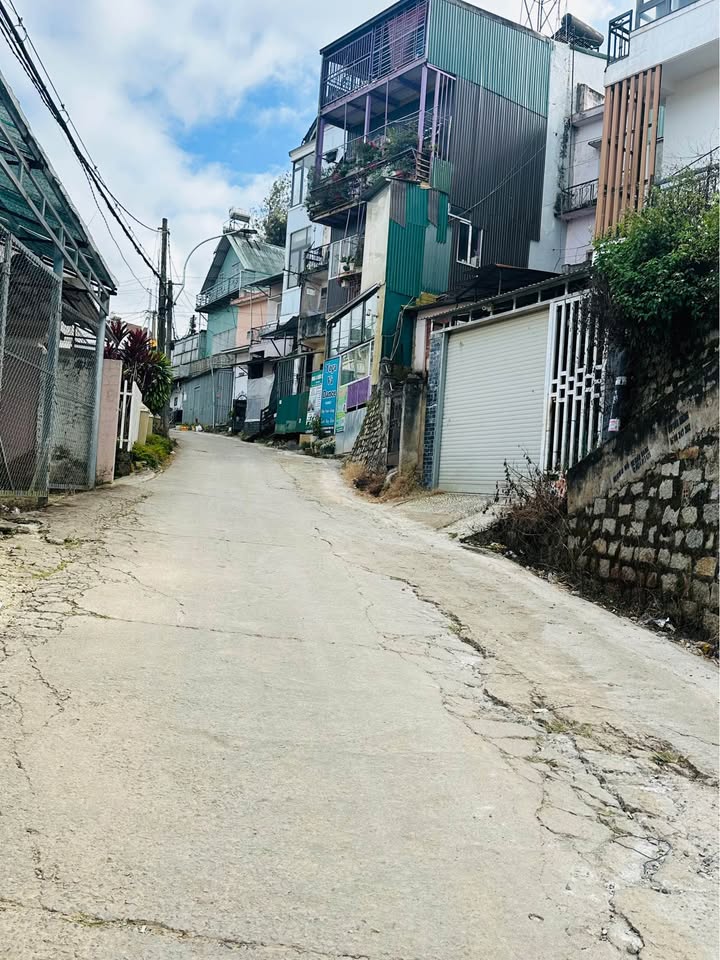 Đất Hẻm Ô Tô Đường Nguyễn Siêu 124.23m² giá 5.6 tỷ - Sổ hồng riêng, thổ cư 100%!