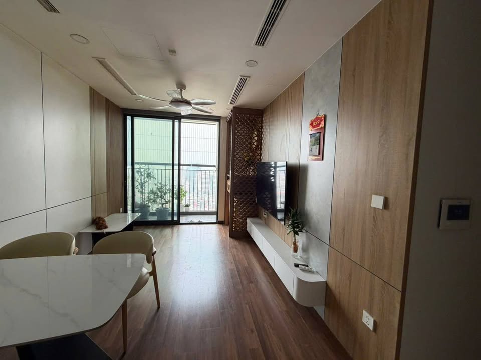 Căn hộ Mipec Rubic Cầu Giấy 70m² giá 9 tỷ - Full nội thất, ô tô vào tận nhà!