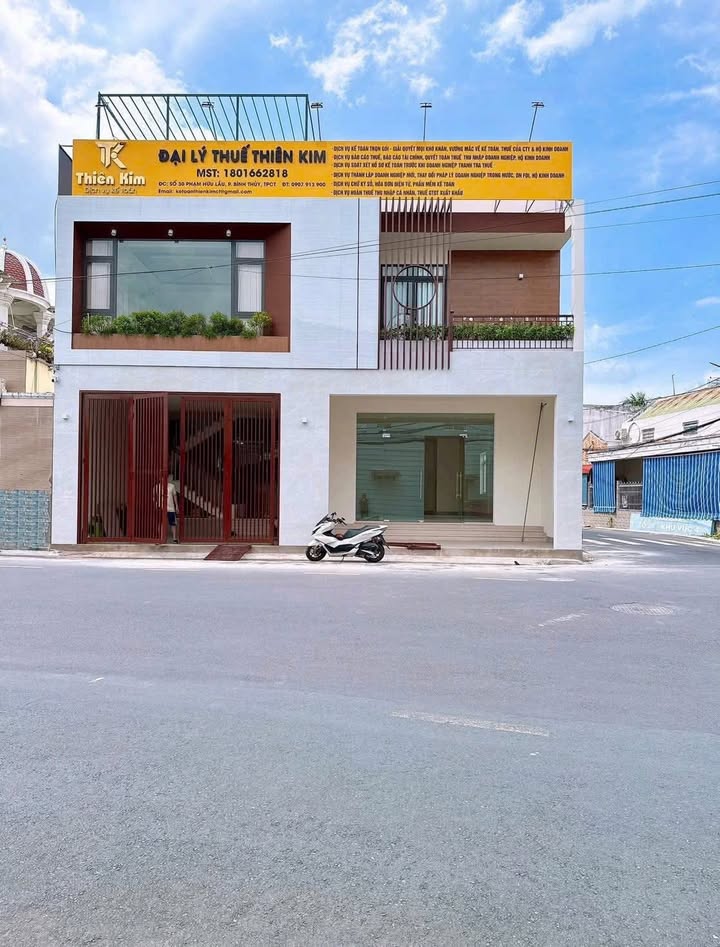 Mặt bằng cho thuê mặt tiền đường Phạm Hữu Lầu - 104m² giá 12 triệu/tháng - Thích hợp kinh doanh!