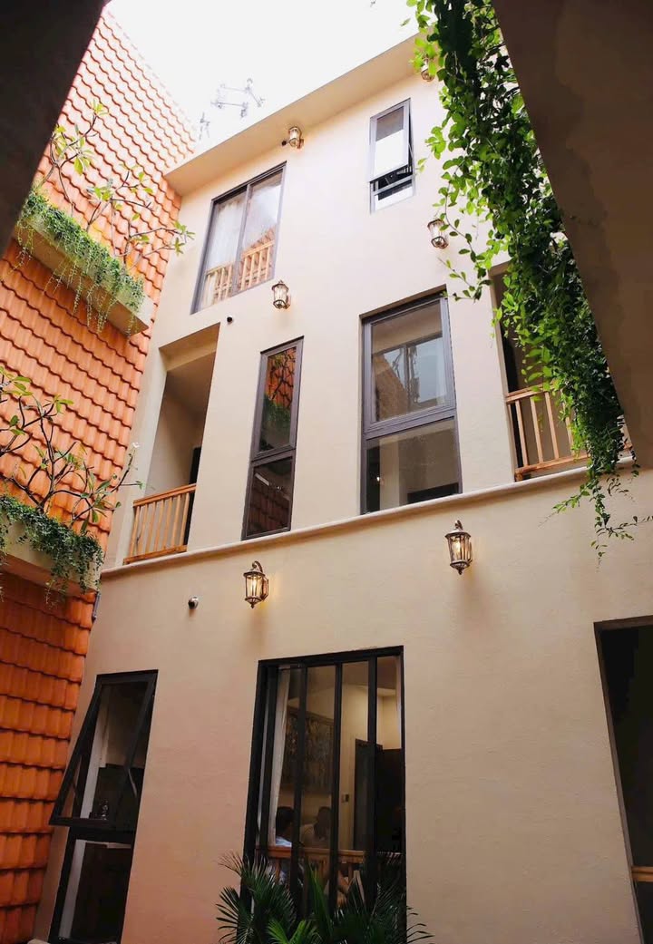 Căn hộ cho thuê tại Mỹ Khê, Đà Nẵng 145m² giá 30 tỷ - Dòng tiền ổn định 180 triệu/tháng!