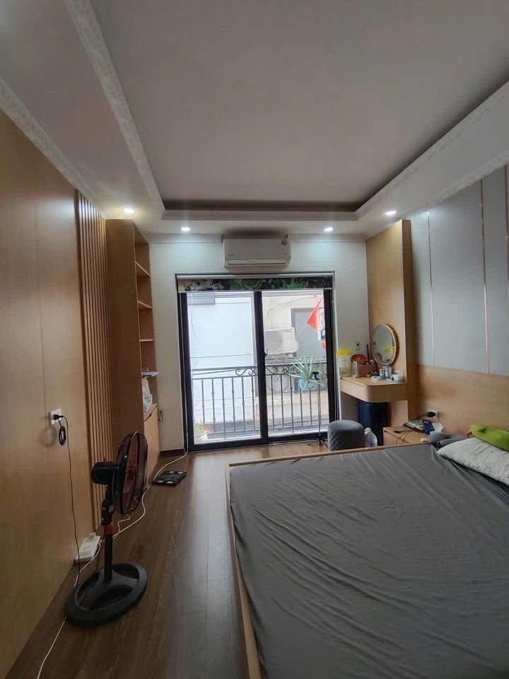 Nhà riêng Vân Canh 35m² giá chỉ 4 tỷ - Ô tô đỗ cạnh nhà, sổ đỏ chính chủ!