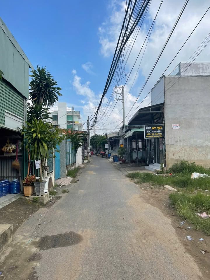 Đất nền thổ cư Nhơn Trạch 102m² giá 1.7 tỷ - Gần chợ và KCN Nhơn Trạch!