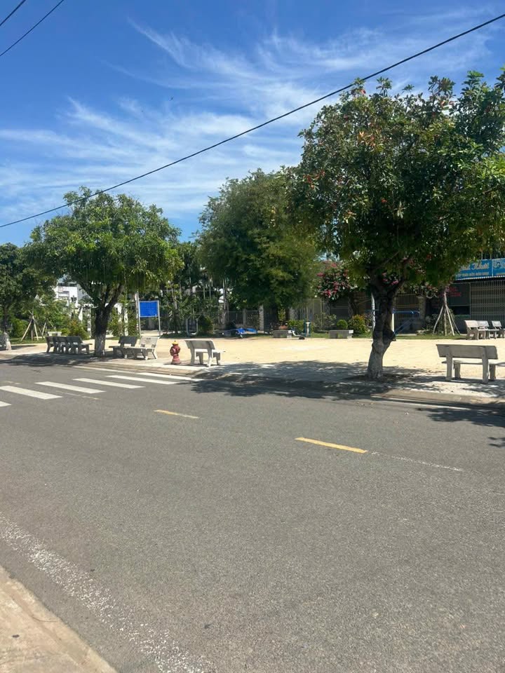 Nhà mặt tiền Xuân Diệu, Quảng Ngãi 100m² - Giá chốt hấp dẫn!