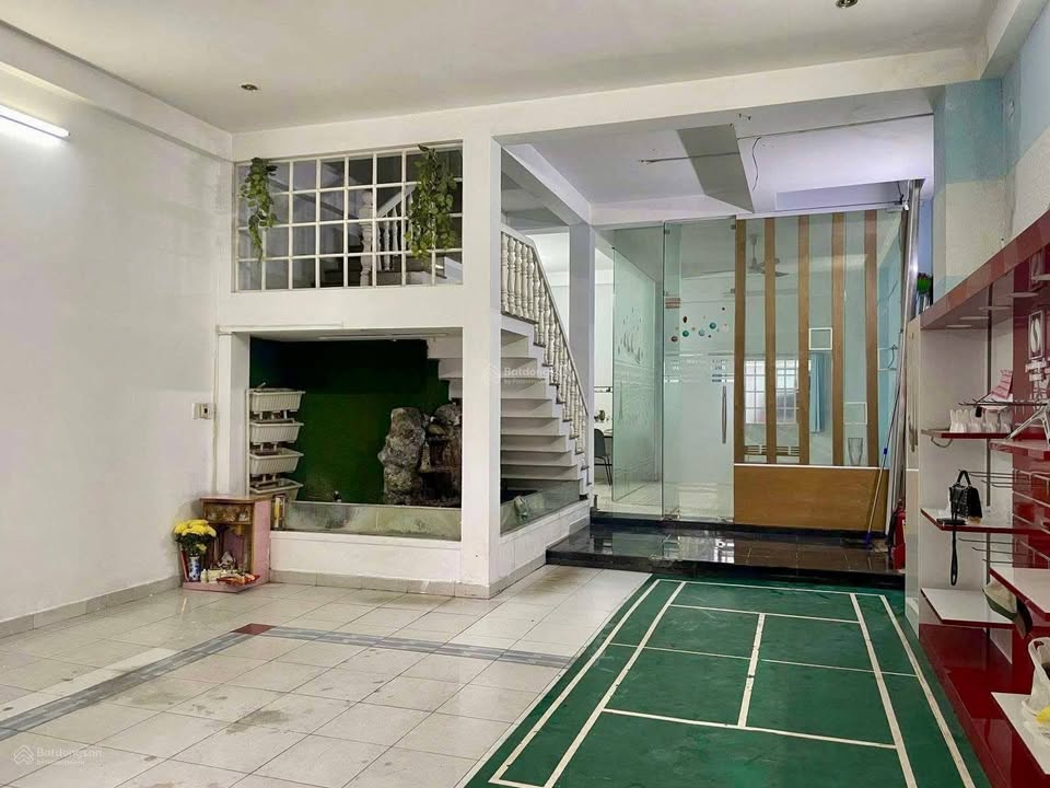 Nhà phố Hẻm xe tải Phạm Văn Đồng 82m² giá 10.5 tỷ - Sổ hồng chính chủ!