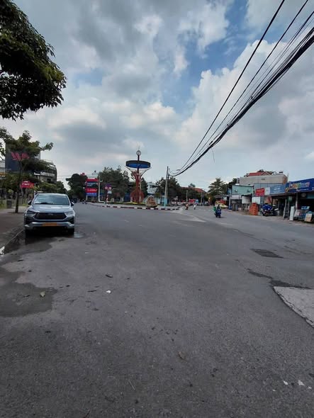 Nhà trệt lửng đường số 11 Linh Xuân Thủ Đức 74m² giá 3 tỷ - Vị trí đẹp, an ninh đảm bảo!