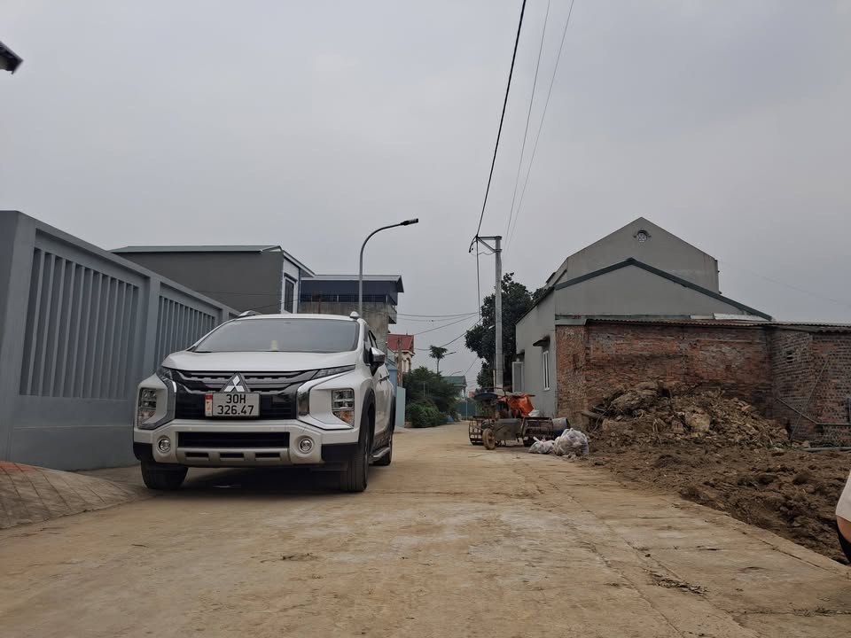 Đất lô góc Dương Quang, Mỹ Hào 62m² giá chỉ 1 tỷ - Tiềm năng tăng giá cao!