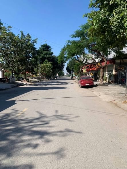 Đất kinh doanh đường Cao Lỗ Vương, Thị trấn Gia Bình 90m² giá 6 tỷ - Đầu tư sinh lời!