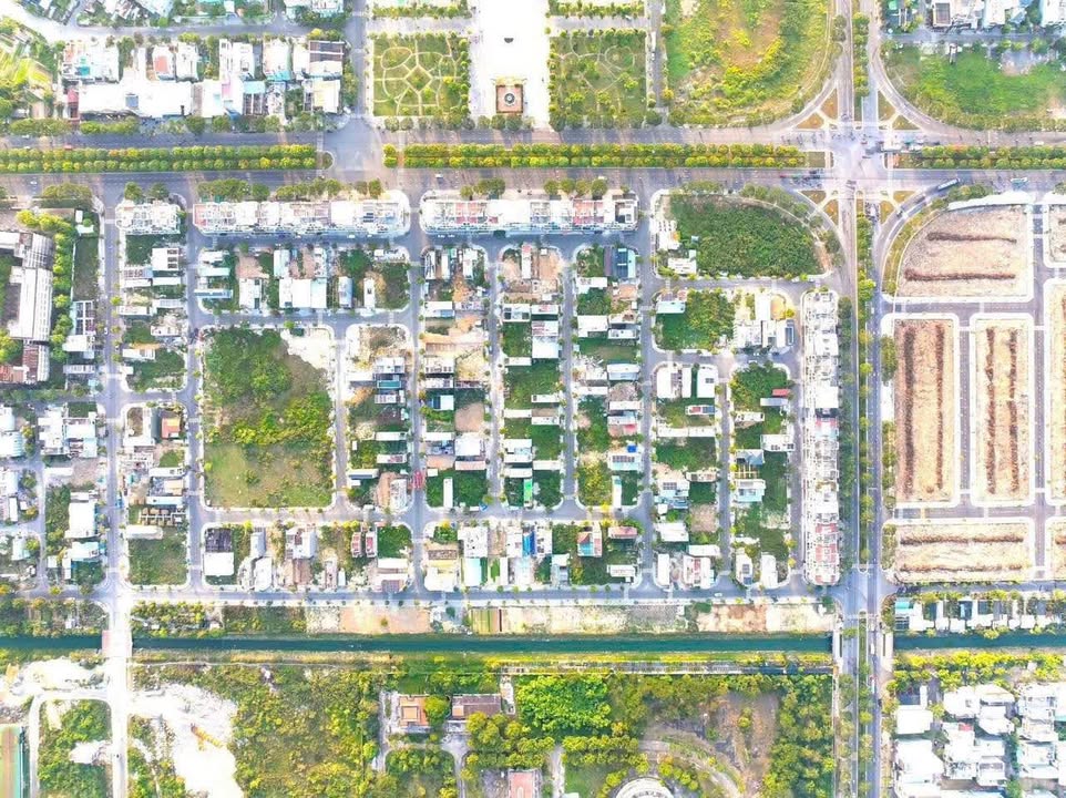 Đất nền Hòa Phú, Đà Nẵng 95m² giá 7.1 tỷ - View công viên tuyệt đẹp!