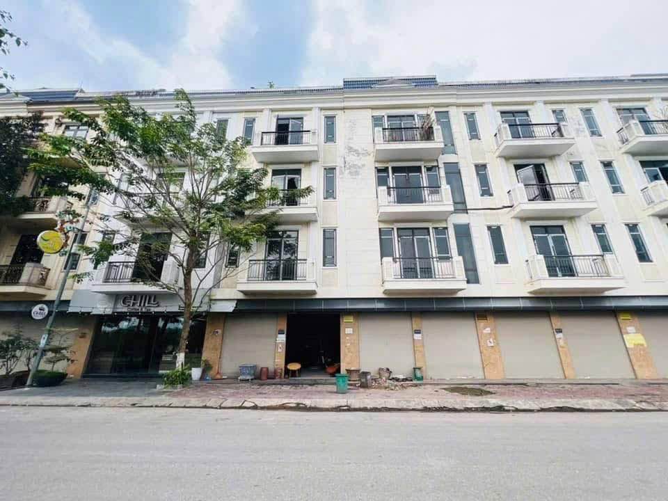 Nhà 4 tầng D1 bờ kè Phố Mới Lào Cai 104m² giá 5 tỷ - View Sông Hồng tuyệt đẹp!