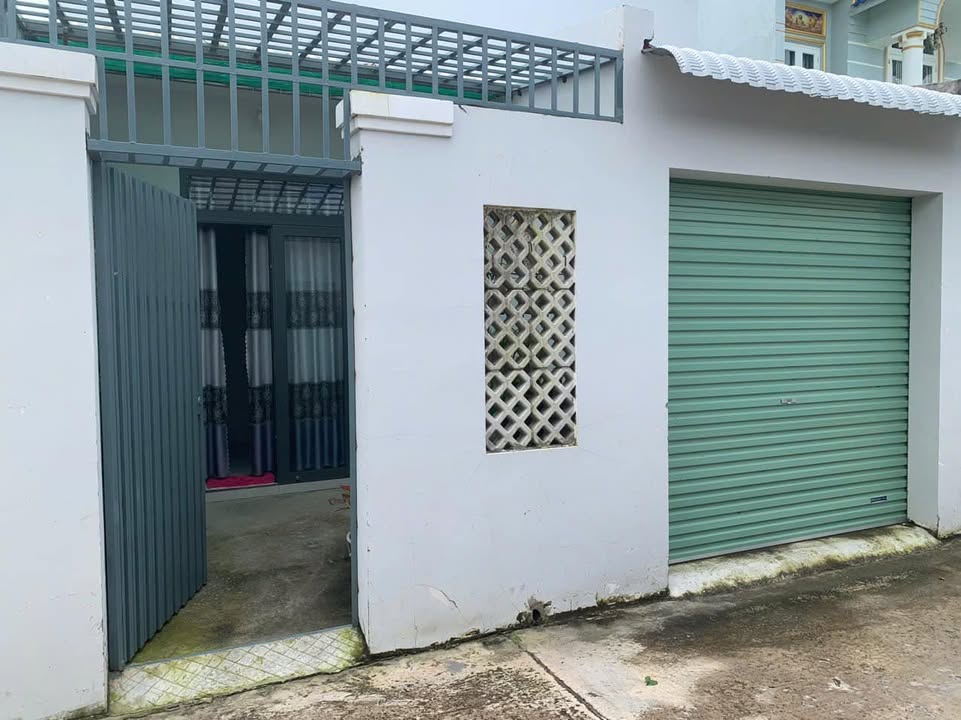 Nhà cấp 4 Hàm Hiệp, Bình Thuận 100m² giá 1 tỷ - Nhà còn mới 80%!