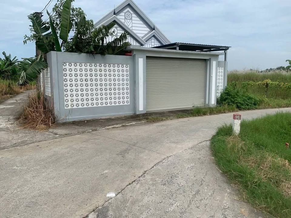 Đất nền Nhựt Chánh, Bến Lức 225m² giá 1.85 tỷ - Cơ hội đầu tư tuyệt vời!