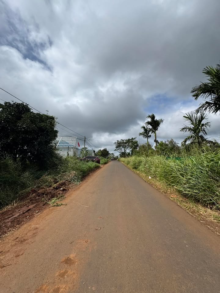 Đất nền Đạt Hiếu Buôn Hồ 270m² giá 2.85 tỷ - Đầu tư sinh lời lý tưởng!