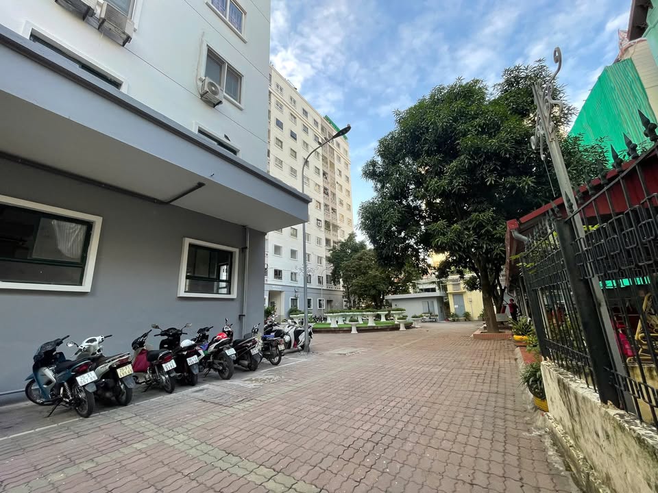 Chung cư 43 45 Đốc Ngữ, Ba Đình 91m² giá 12 triệu - Chính chủ cho thuê ngay!