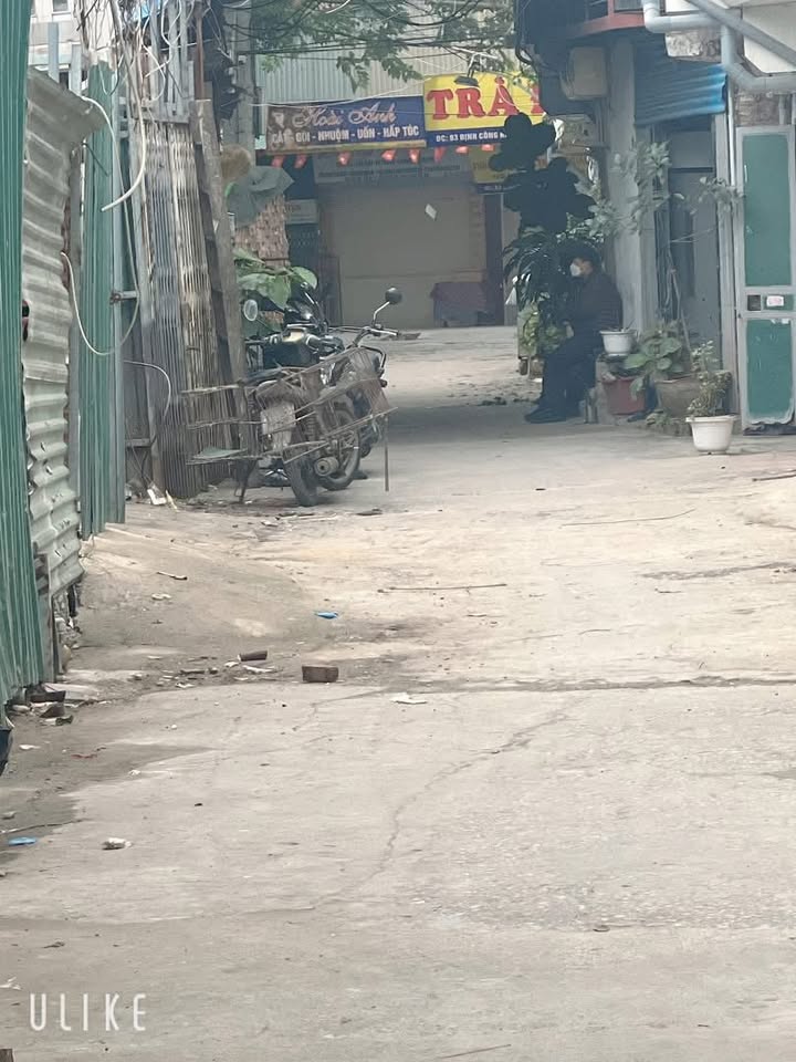 Kho xưởng cho thuê Định Công 50m² giá 6 triệu - Chính chủ, vào tận nơi!