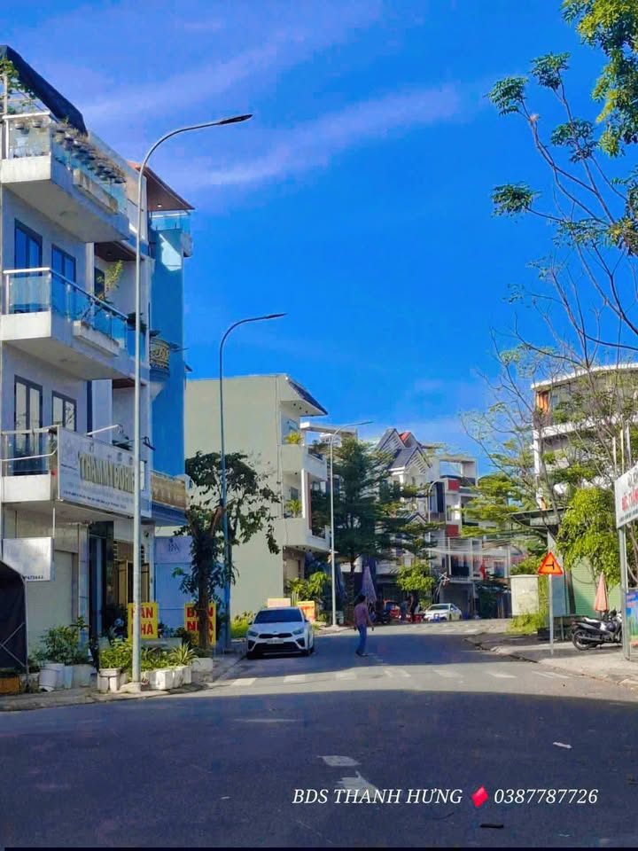 Nhà phố 61m² tại Phường An Phú, TP Hồ Chí Minh - Full nội thất, giá 4.299 tỷ!