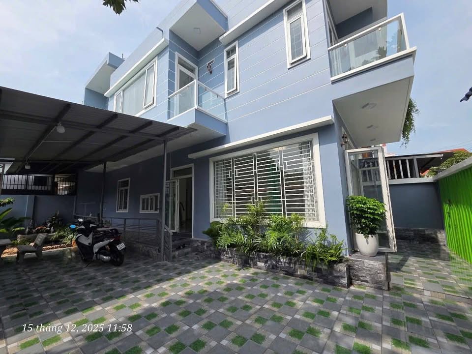 Nhà vườn mini Lái Thiêu 180m² giá 7 tỷ - Lô góc 2 mặt tiền, nở hậu!