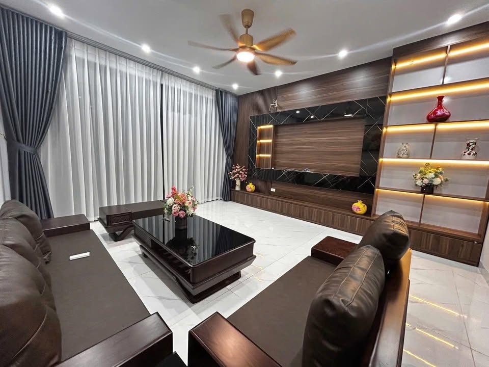 Nhà 3 tầng tại Nông Trang, Việt Trì 60m² giá 3 tỷ - Sẵn sàng vào ở ngay!