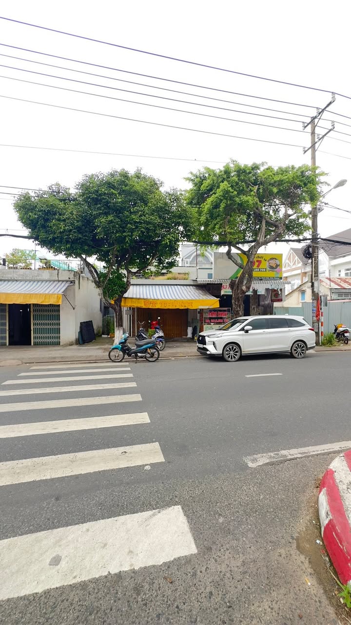 Đất nền Rạch Giá 168m² giá 5,2 tỷ - Kinh doanh sầm uất ngay mặt đường!