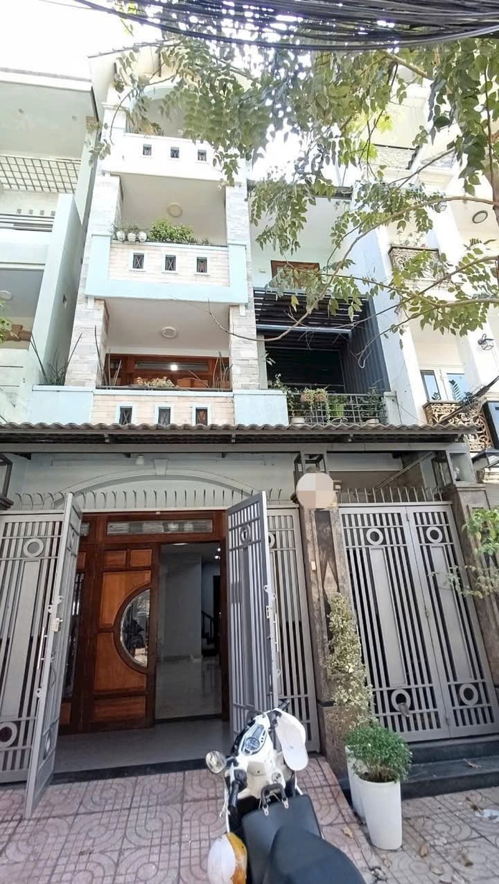 Mặt tiền FrontHouse đường Cao Lỗ quận 8, 105m² giá 22 tỷ - Sổ hồng chính chủ!