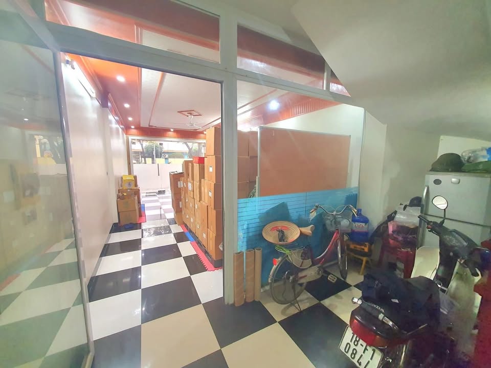 Nhà phố Hà Đông 90m² giá 25 tỷ - Kinh doanh đỉnh cao, view trường học