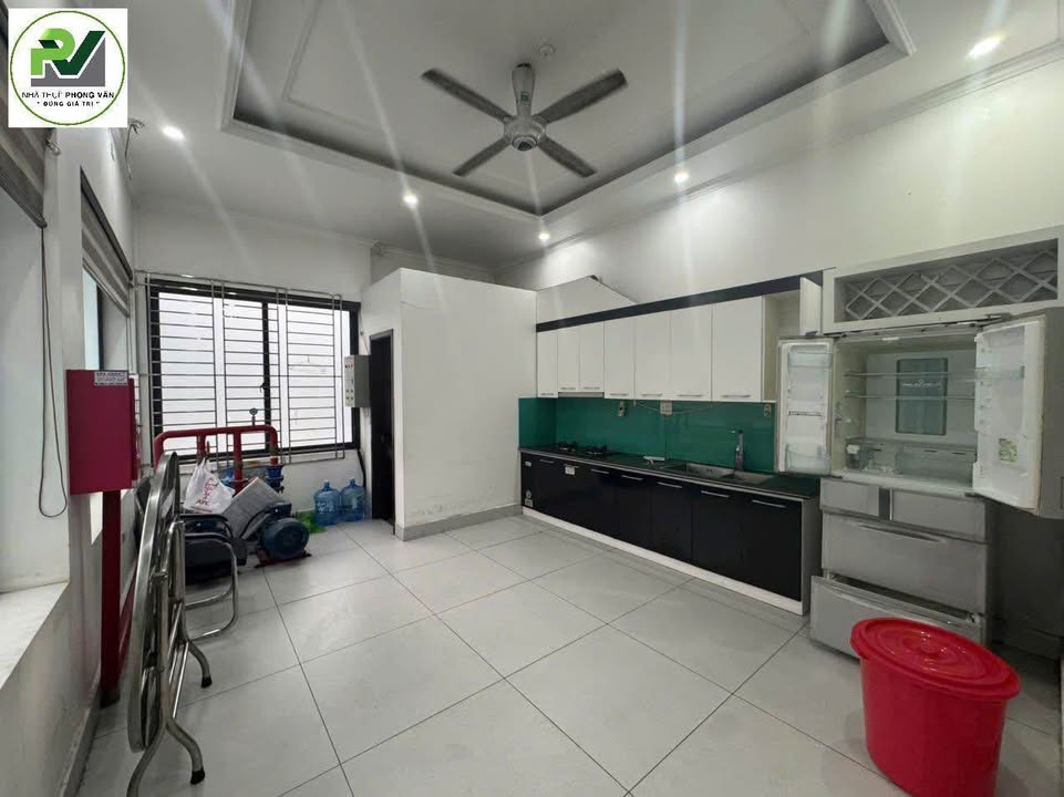 Cho thuê Tòa căn hộ 193 Văn Cao 90m² giá 50 triệu - Đầy đủ tiện nghi và thoải mái!