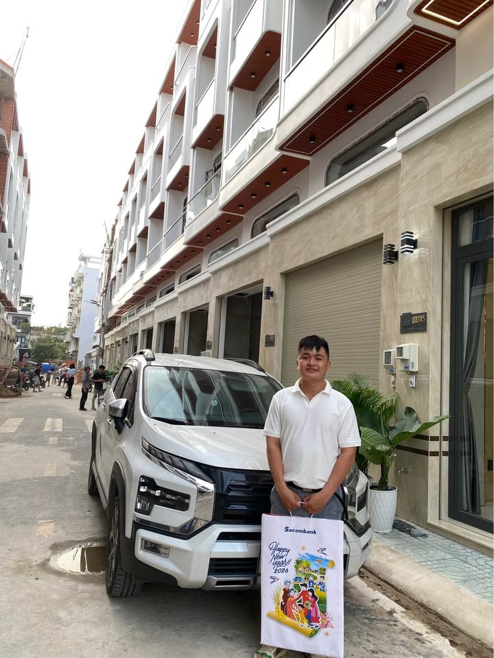 Mặt tiền kinh doanh An Dương Vương 200m² giá 33 tỷ - Vị trí đẹp, kinh doanh sầm uất!