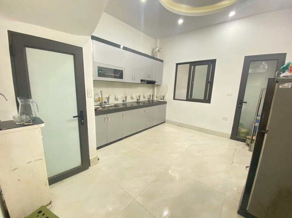 Nhà đẹp Xuân Phương 40m² giá 7 tỷ - Sát Trịnh Văn Bô, ô tô đỗ cửa!